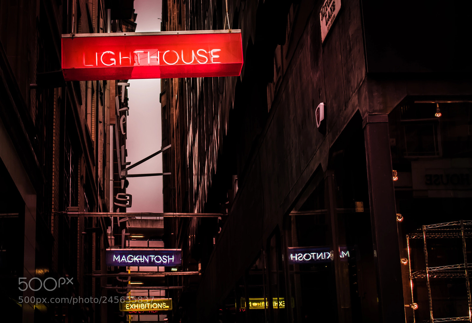 Nikon D3400 sample photo. Alleyway signs photography