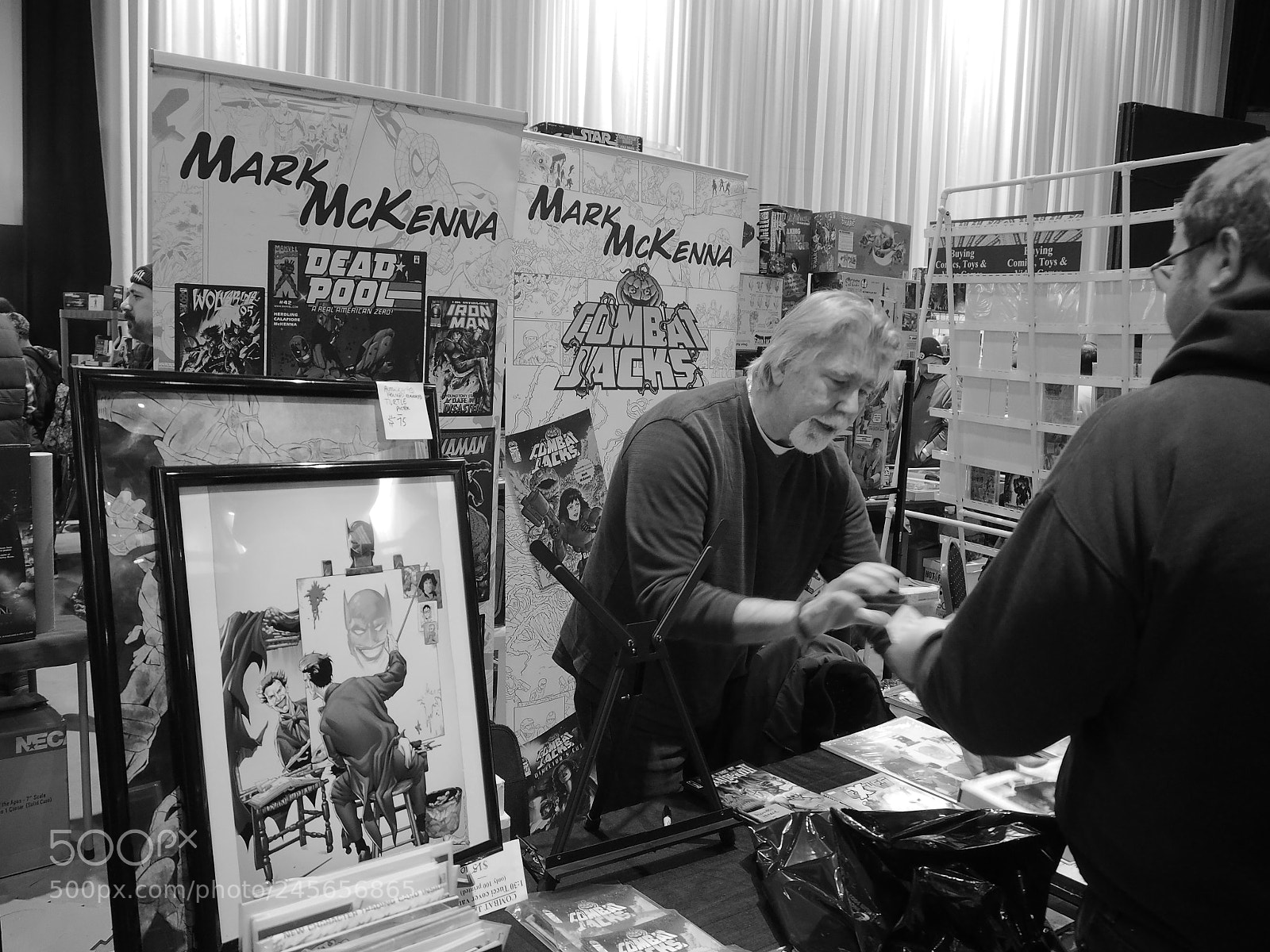 Olympus OM-D E-M10 II sample photo. Mark mckenna - comic photography