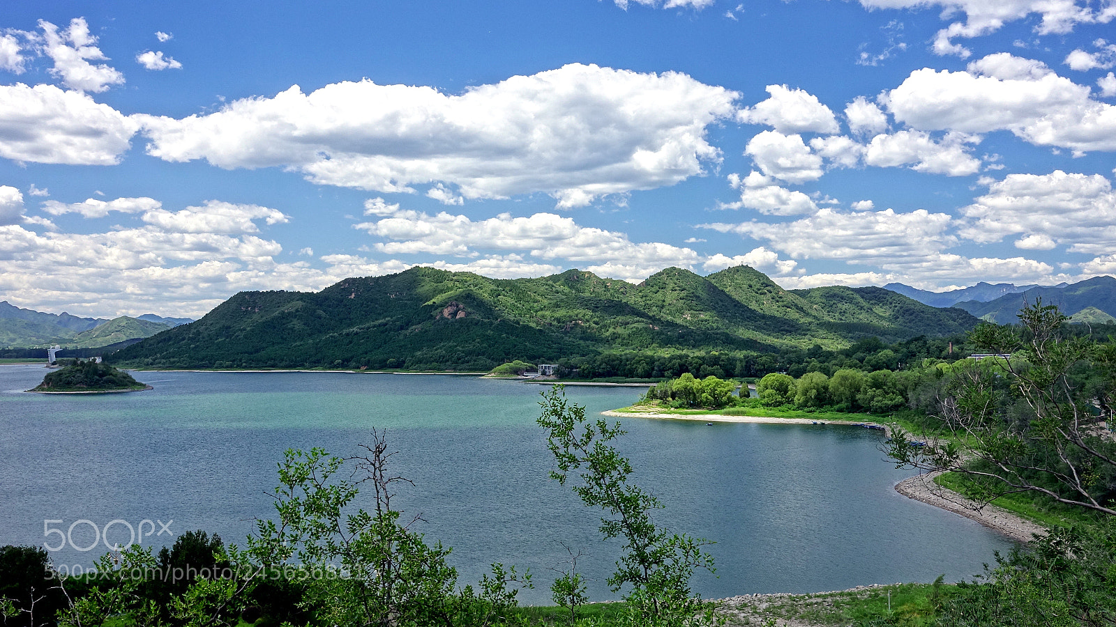 Sony Cyber-shot DSC-RX100 III sample photo. Lake photography