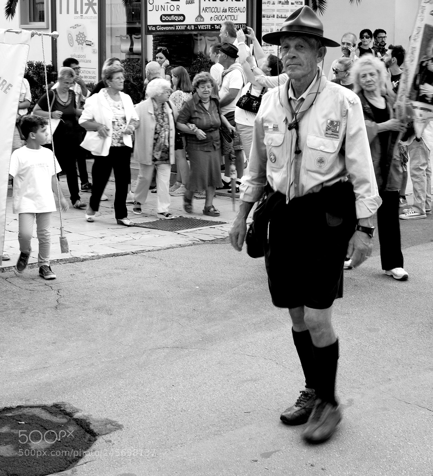 Fujifilm X-E2 sample photo. Boy scout photography