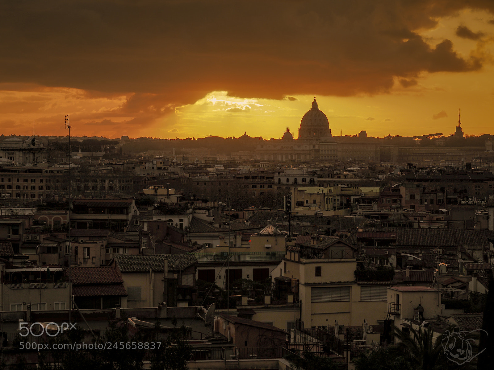 Olympus PEN-F sample photo. Rome sunset, pen-f photography