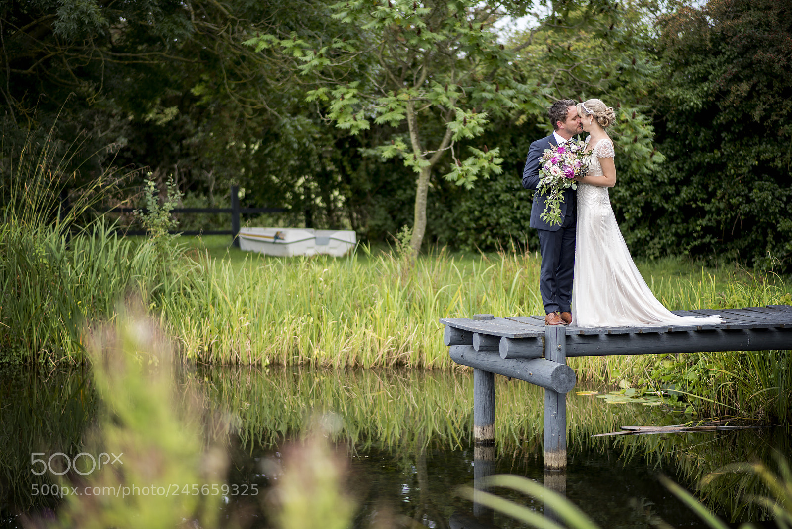 Nikon D810 sample photo. Love on a pontoon photography