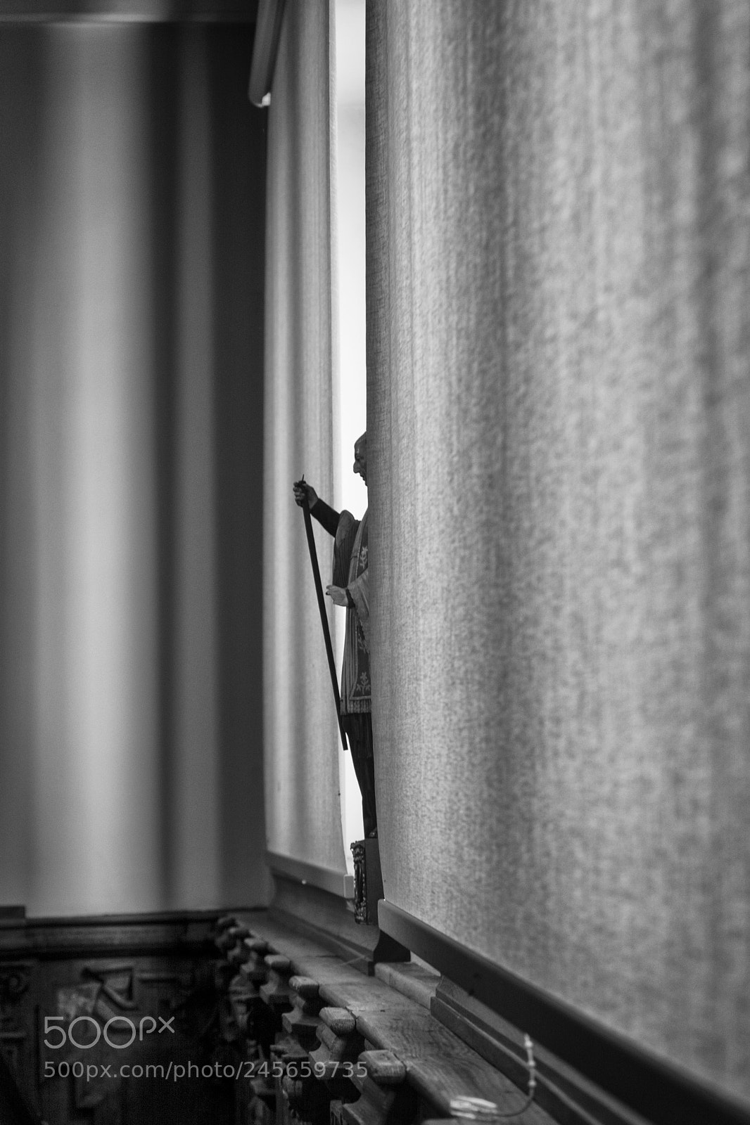 Nikon D5200 sample photo. Priest photography