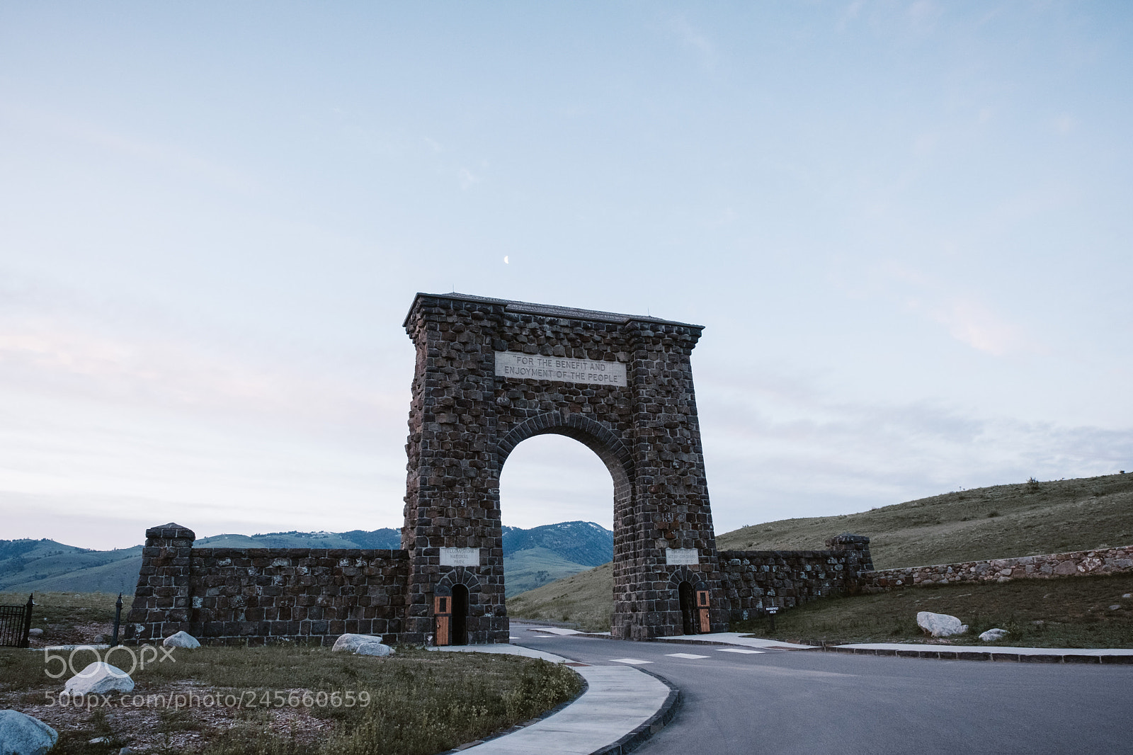 Fujifilm X-T2 sample photo. Yellowstone park entrance photography