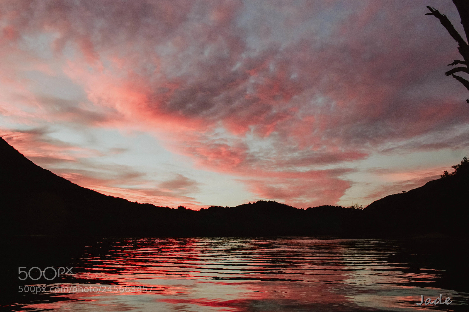 Canon EOS 1100D (EOS Rebel T3 / EOS Kiss X50) sample photo. Red sunset photography