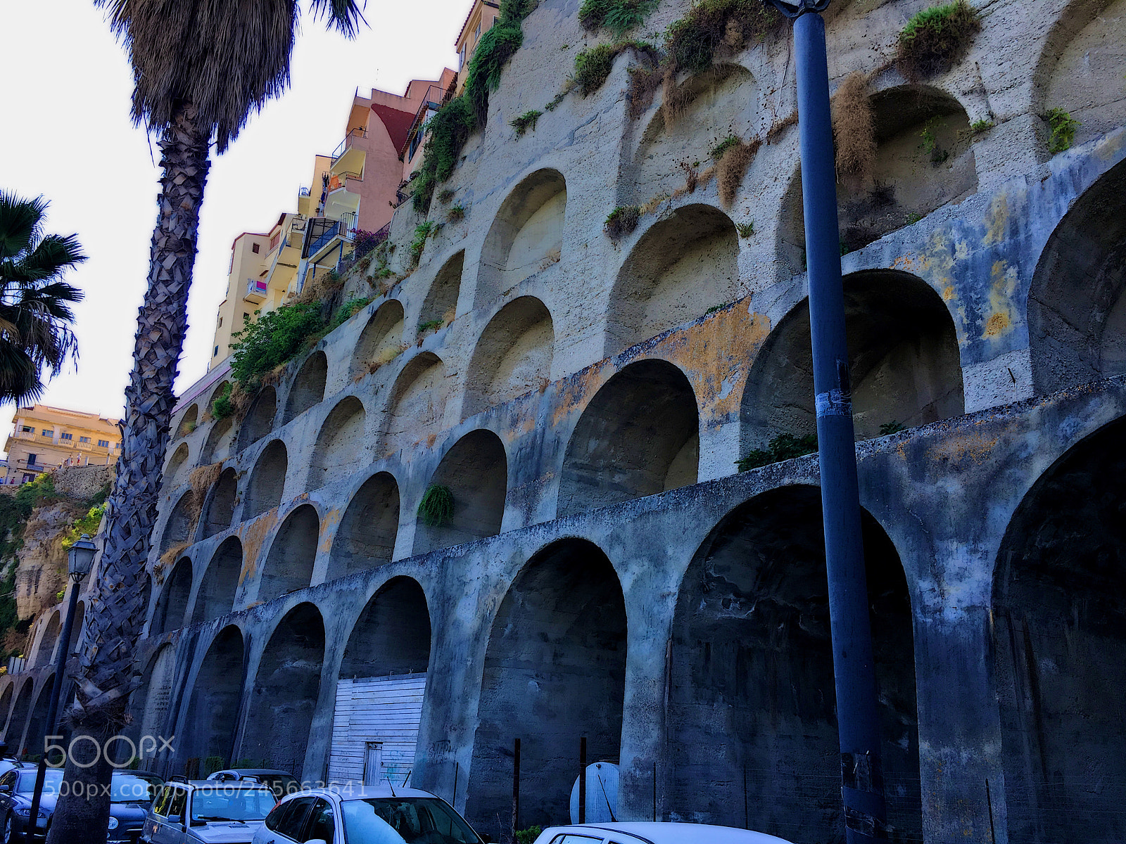 Apple iPhone 6s sample photo. Concrete roman wall photography