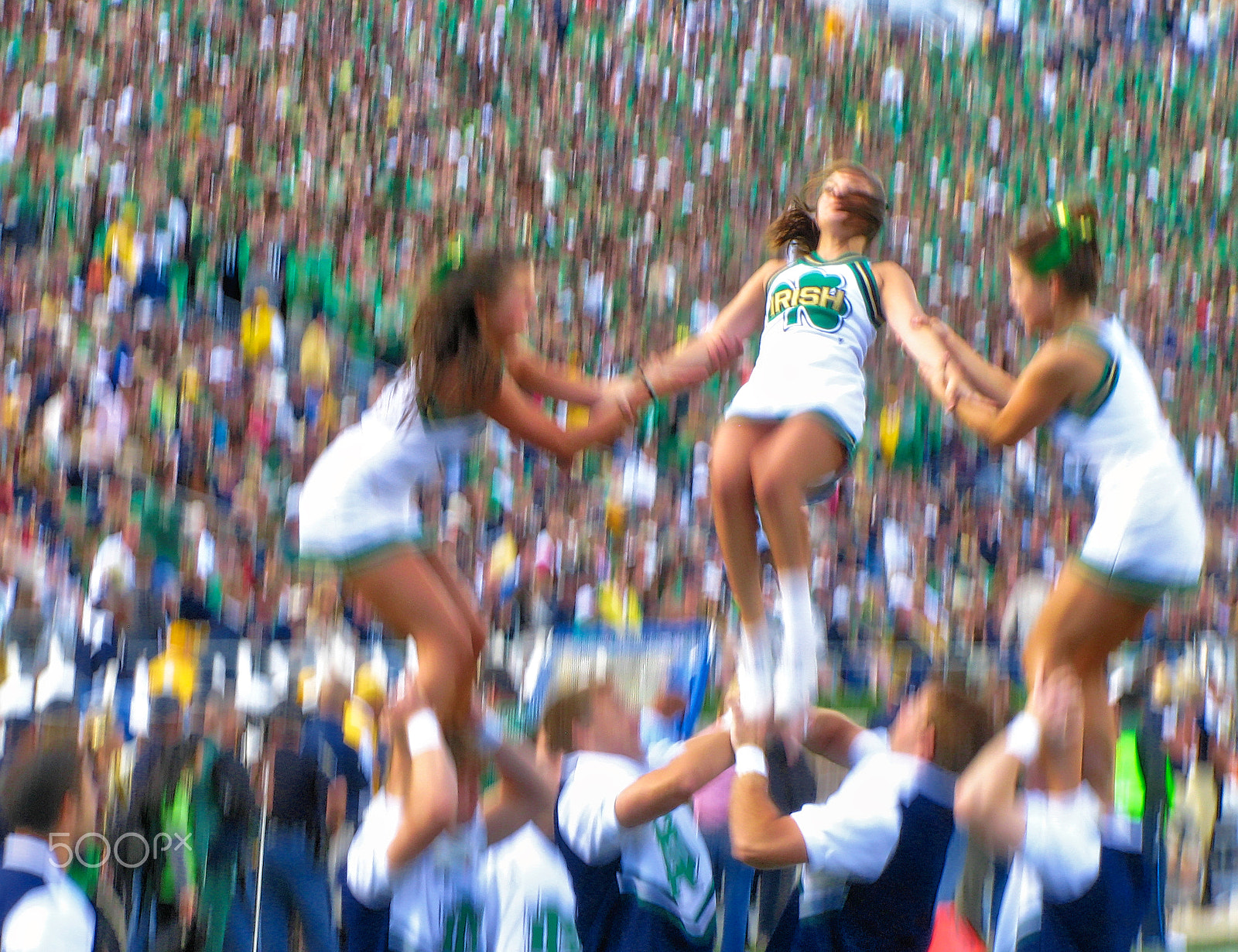 Canon POWERSHOT SX100 IS sample photo. Irish cheer photography