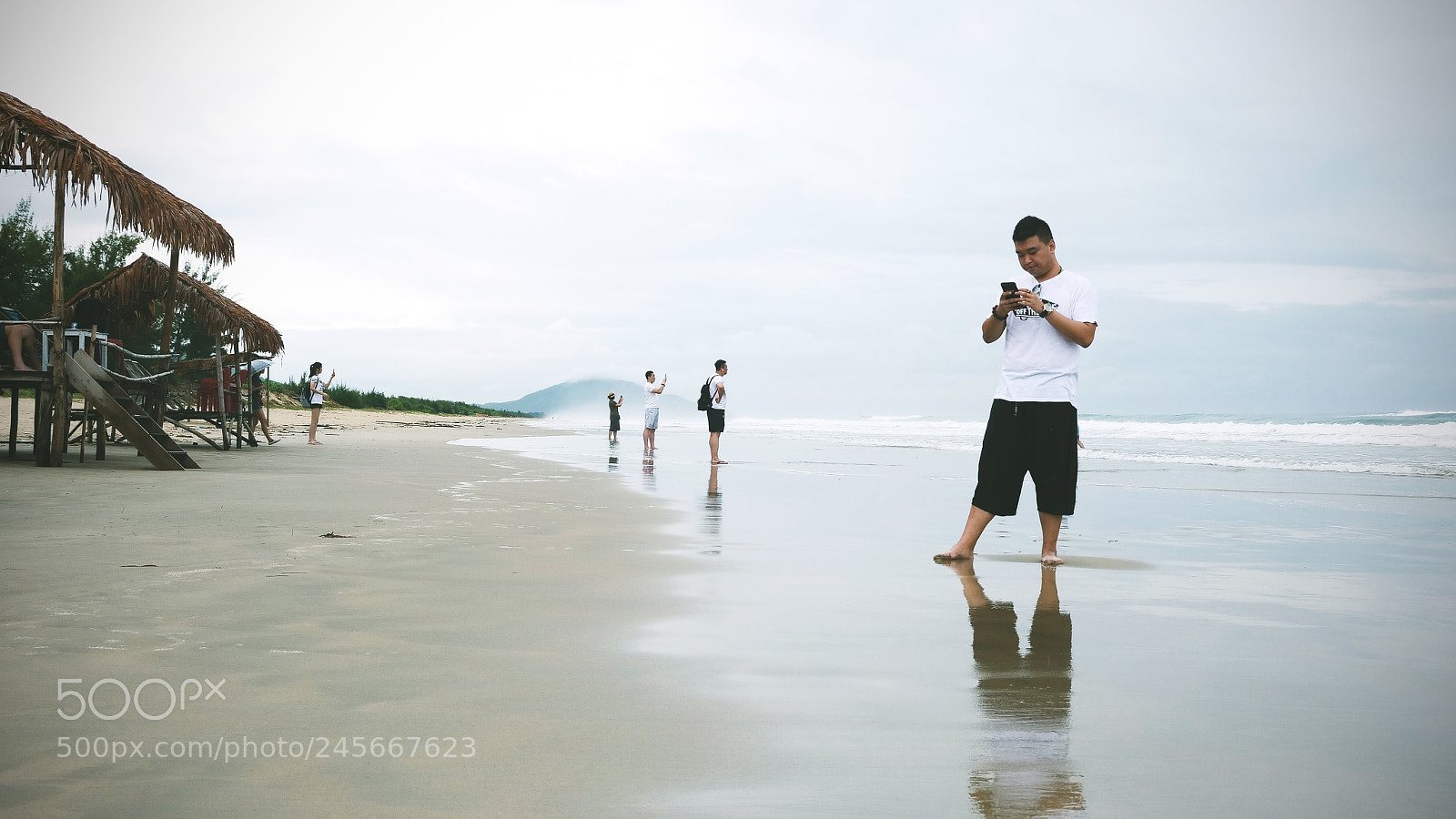 Panasonic Lumix DC-GH5 sample photo. Vietnam beach photography