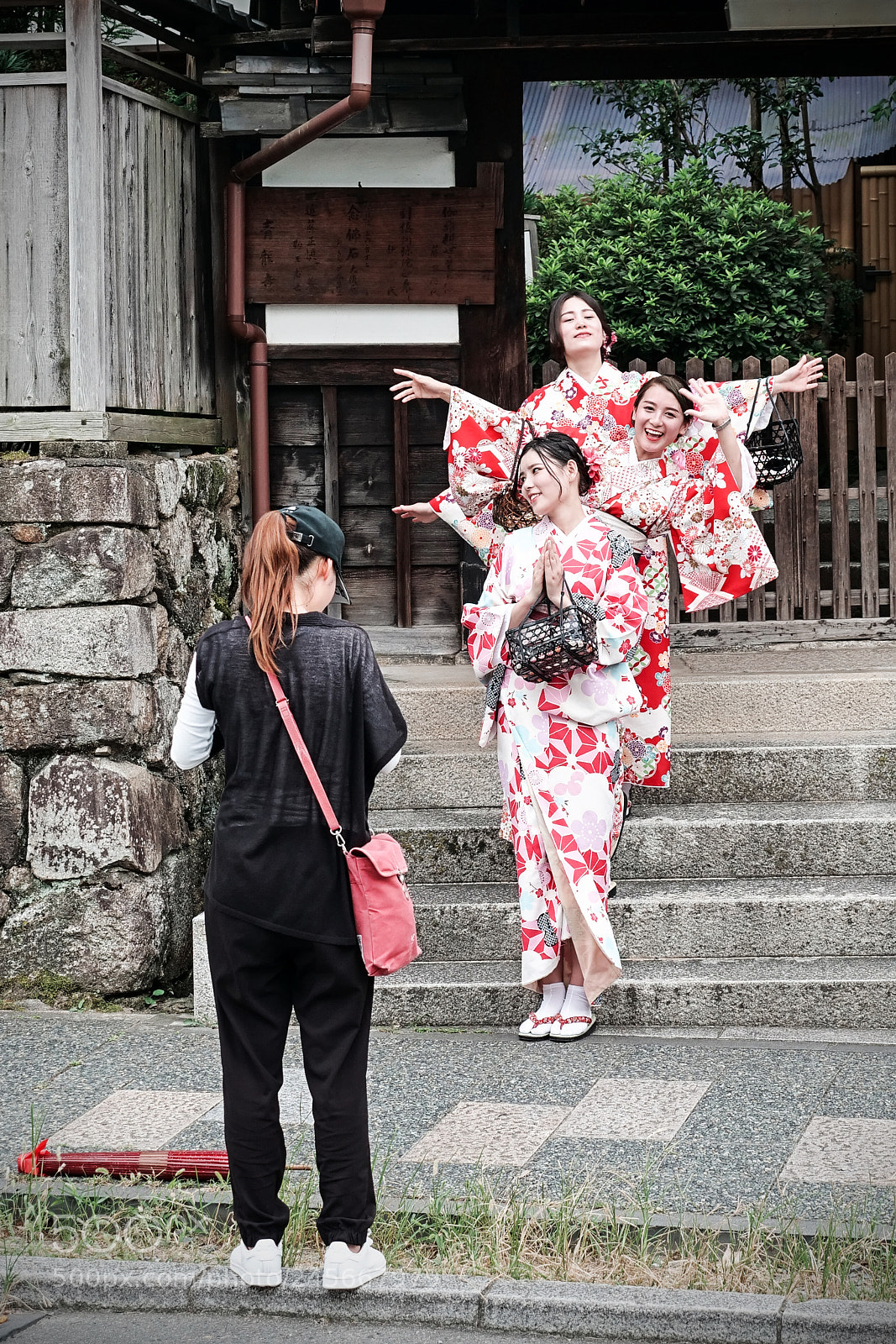 Panasonic Lumix DC-GH5 sample photo. Gion kimonos photography