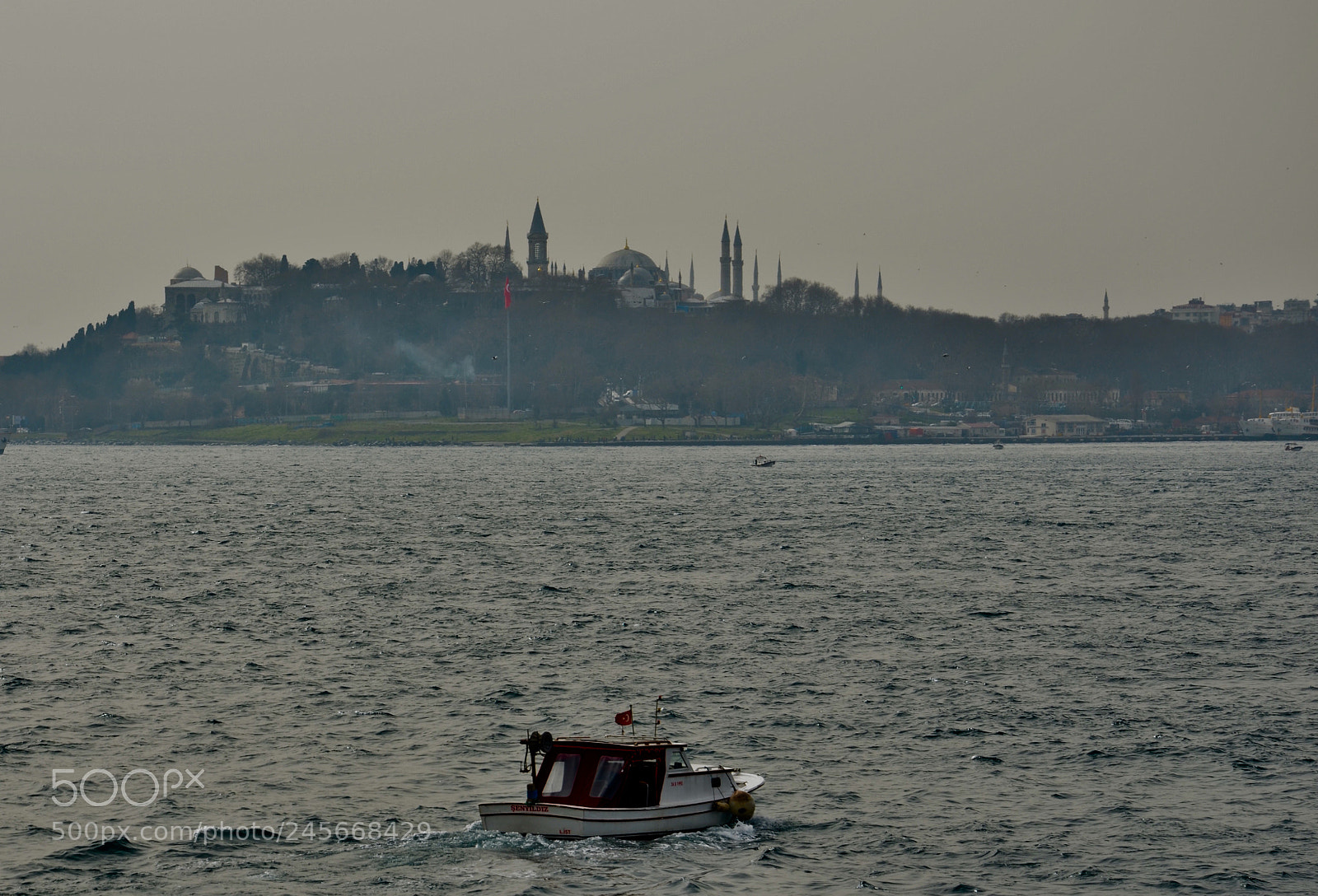 Nikon D5100 sample photo. Back to the history photography