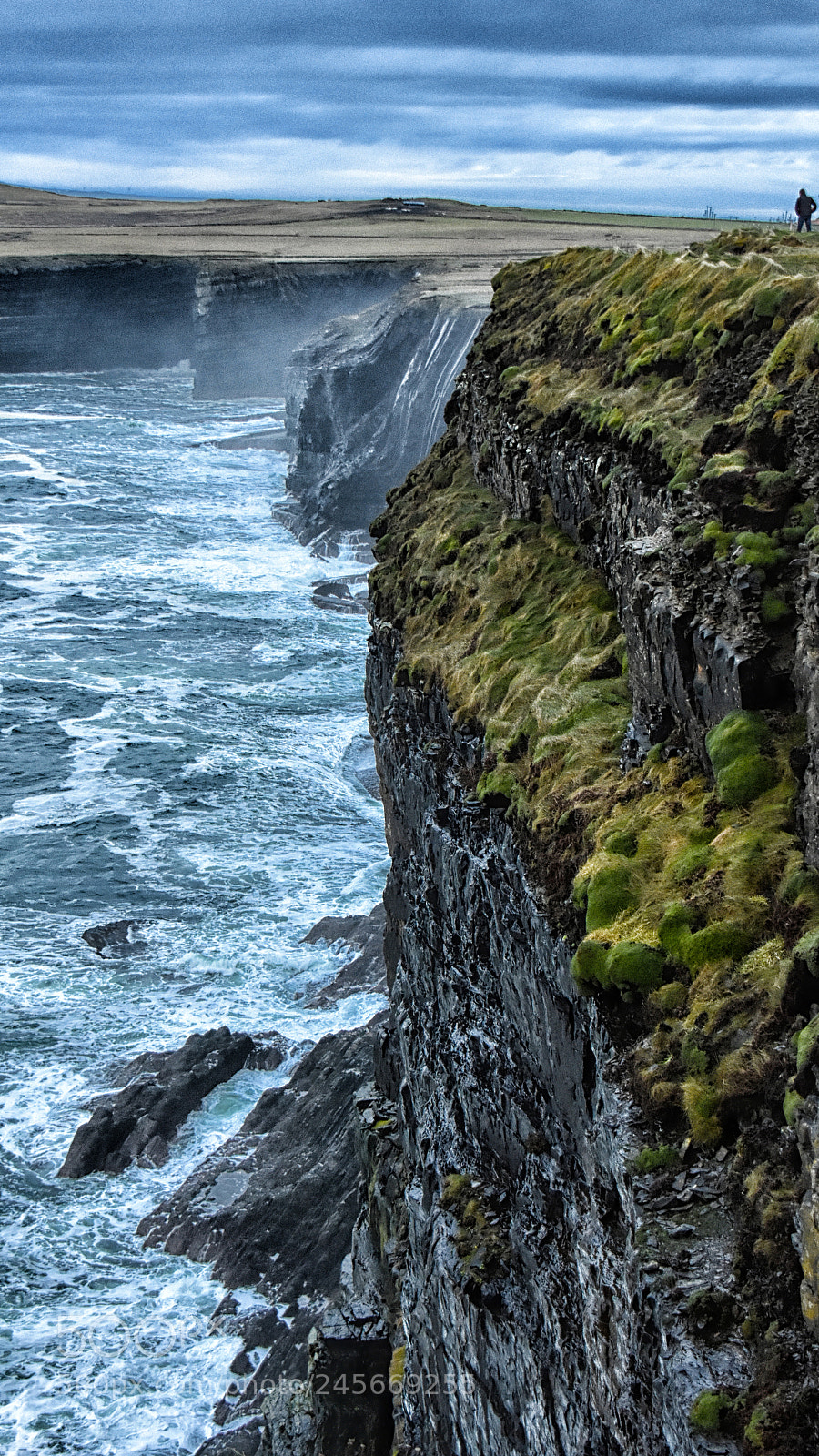 Nikon D7200 sample photo. Loop head cliff photography