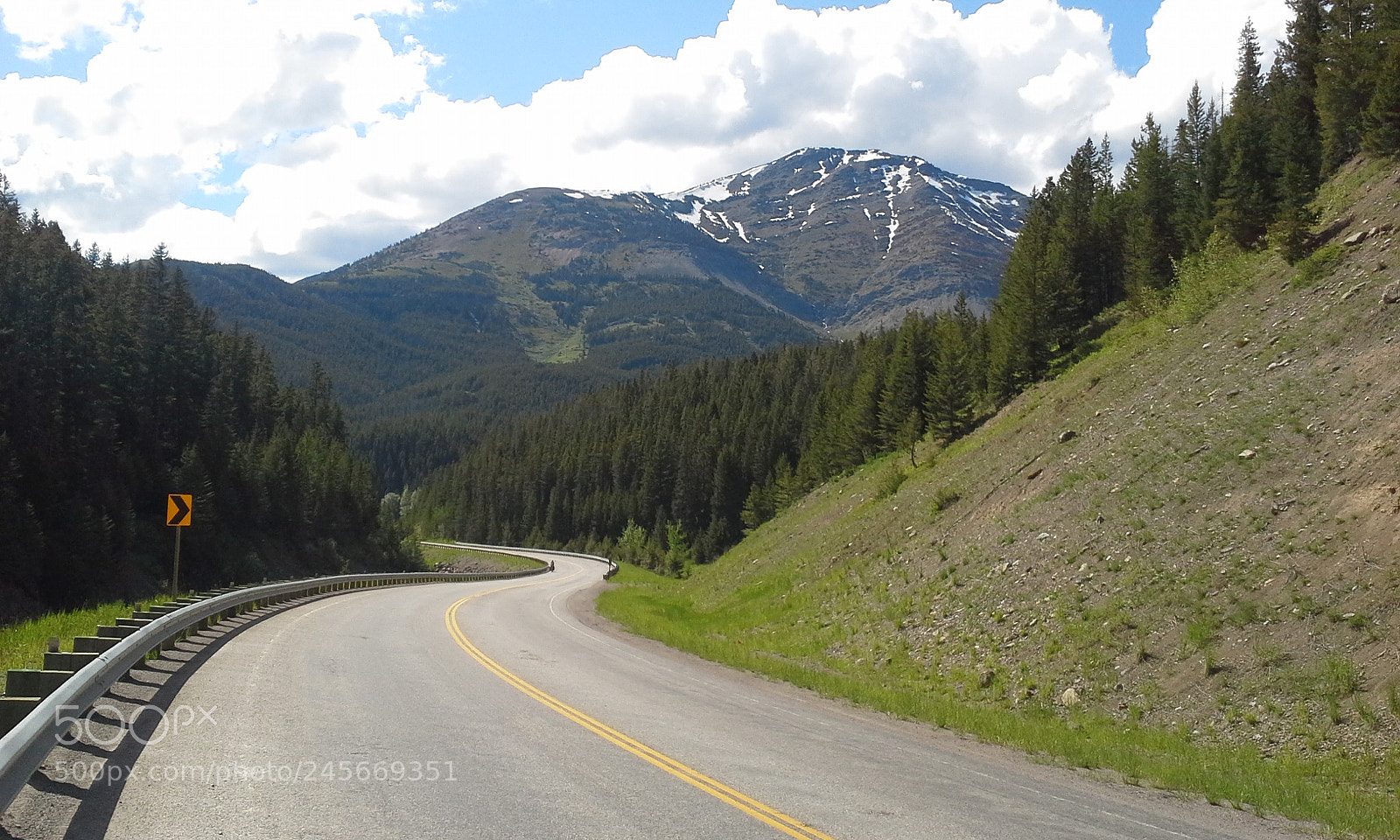 Samsung Galaxy S3 Mini sample photo. Mountain road photography