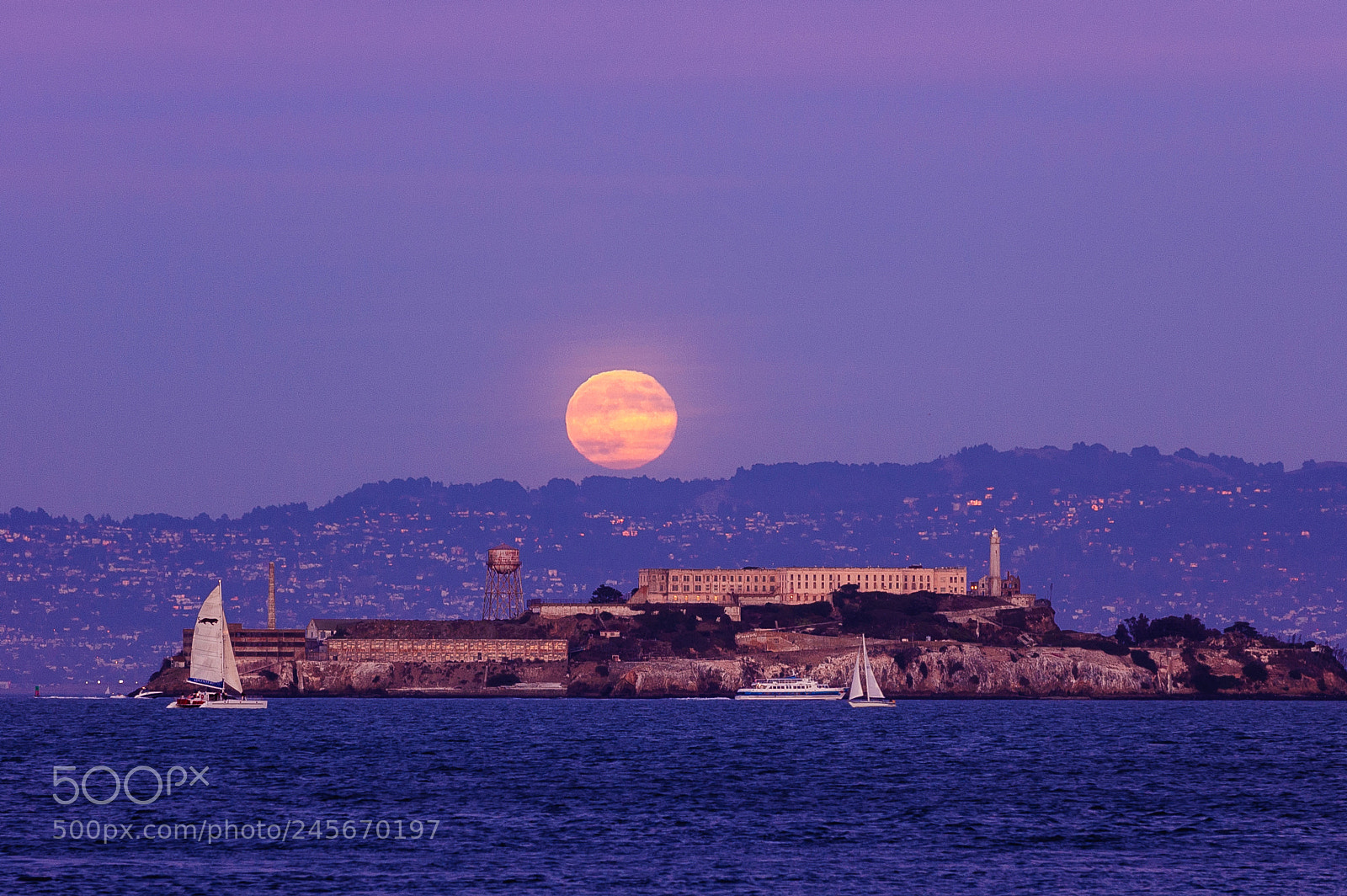 Nikon D70 sample photo. Moon over alcatraze, san photography