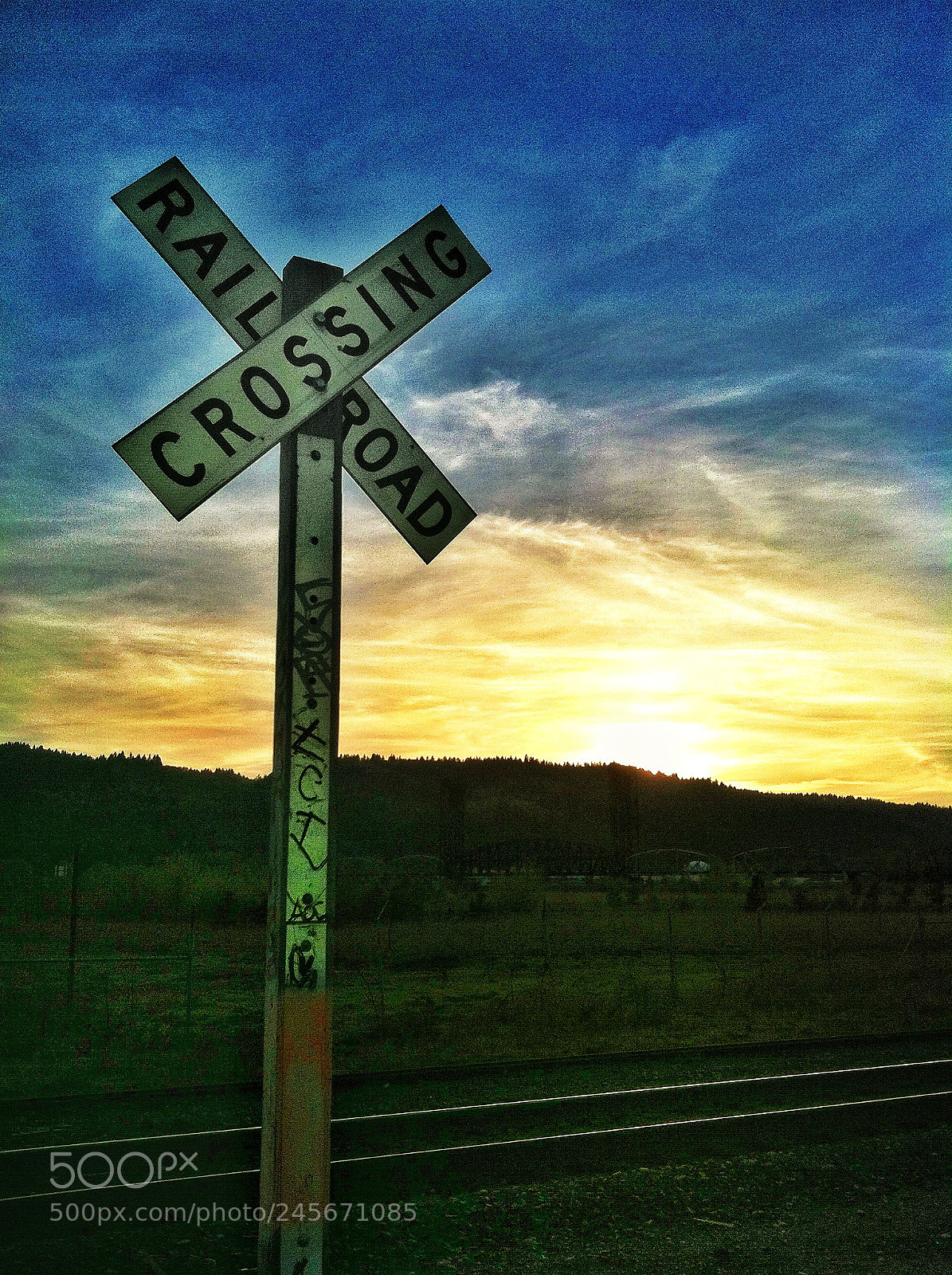 Apple iPhone 4 sample photo. Railroad crossing sunset photography
