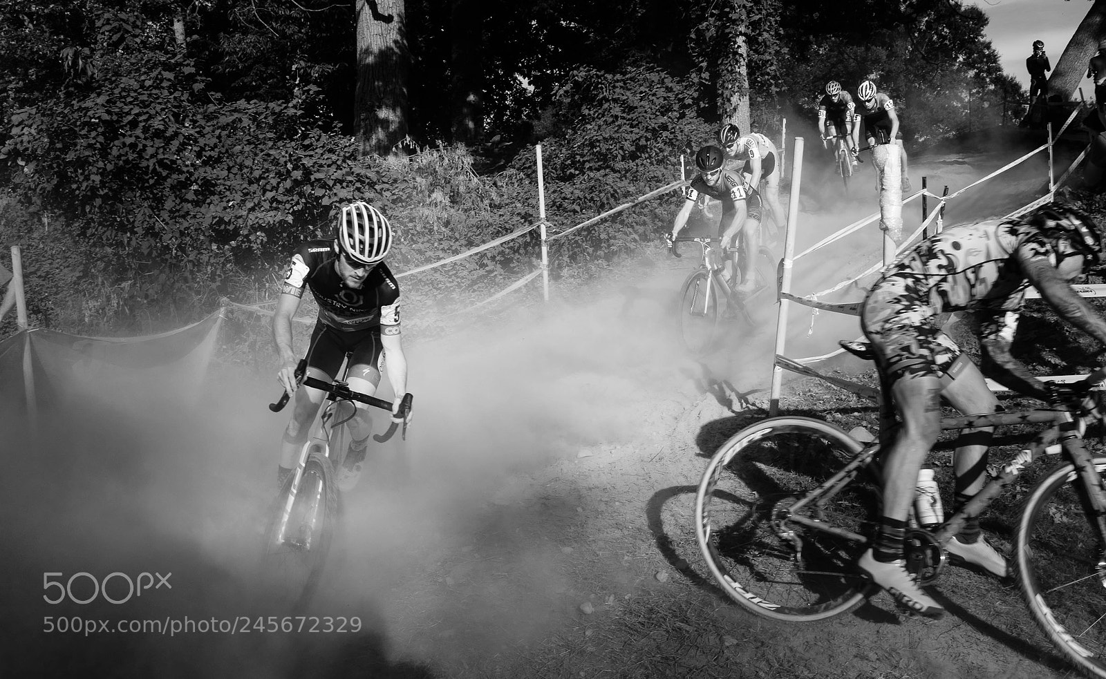 Fujifilm X100F sample photo. Dusty bike race photography