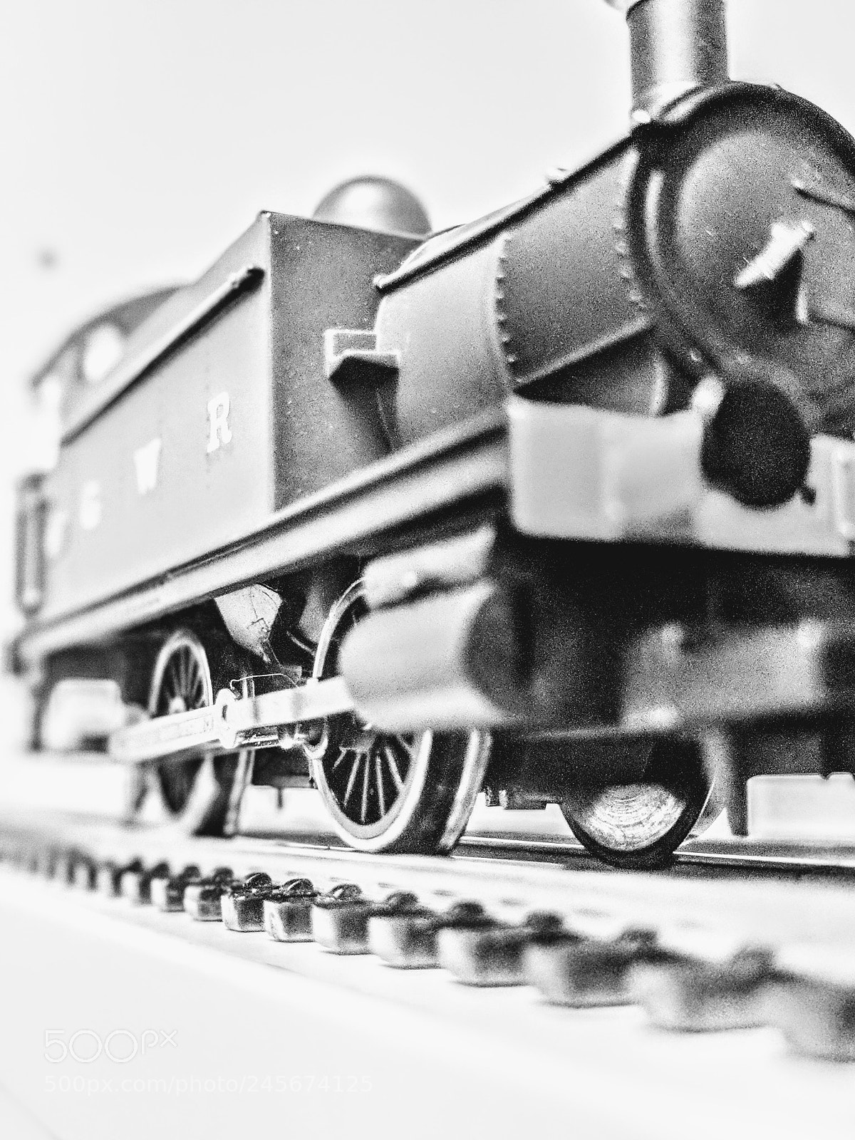 Google Pixel 2 sample photo. Gwr 107 photography