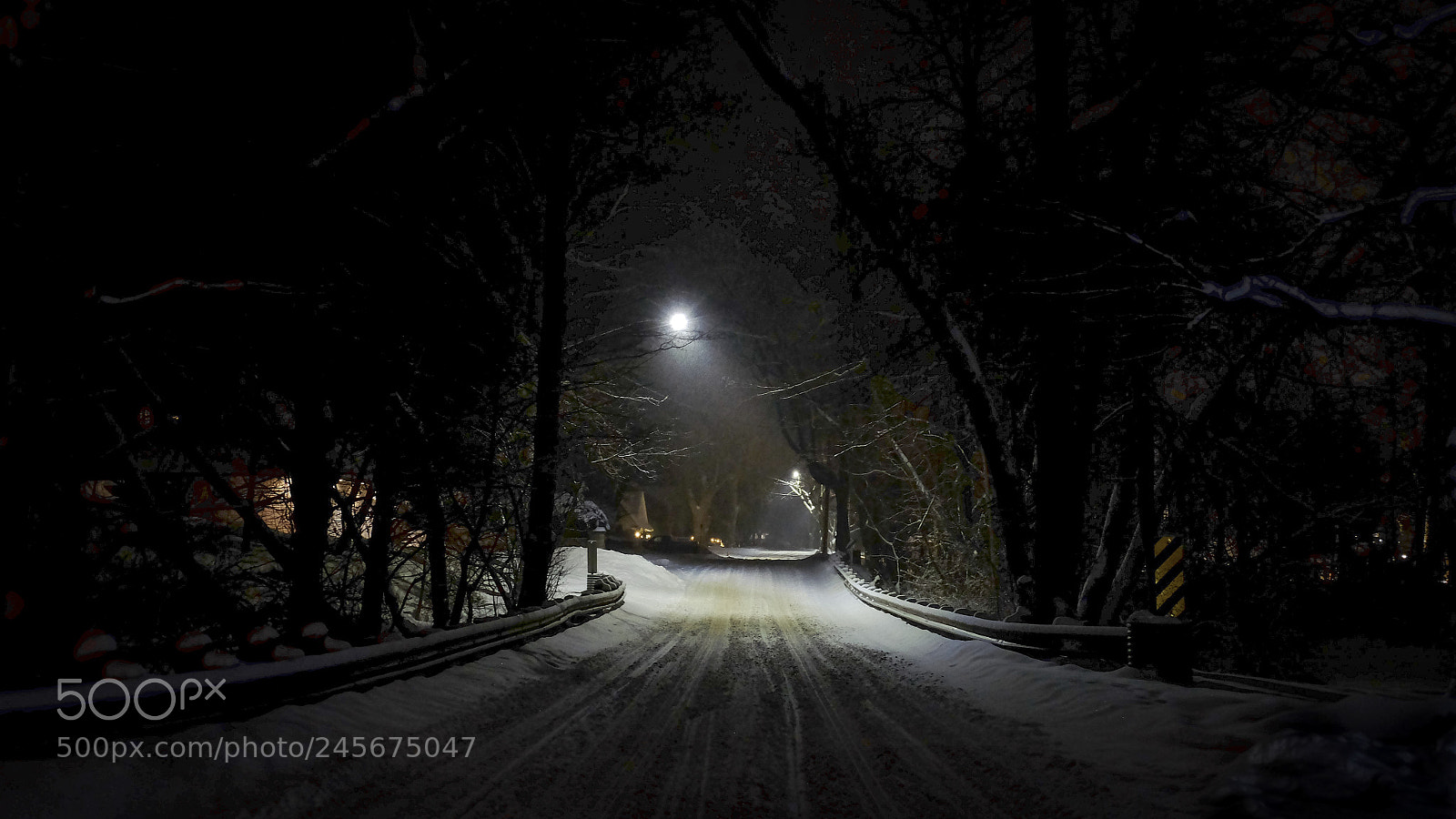 Fujifilm X-T1 sample photo. Empty street after the photography