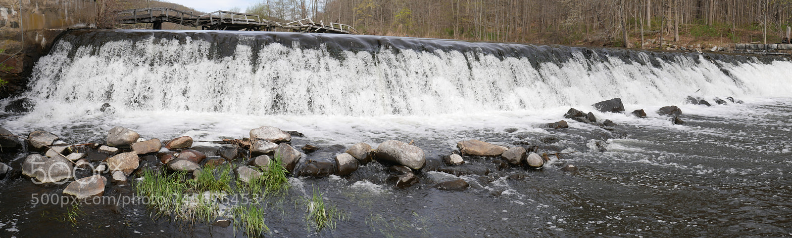 Panasonic Lumix DMC-G7 sample photo. Waterfall photography