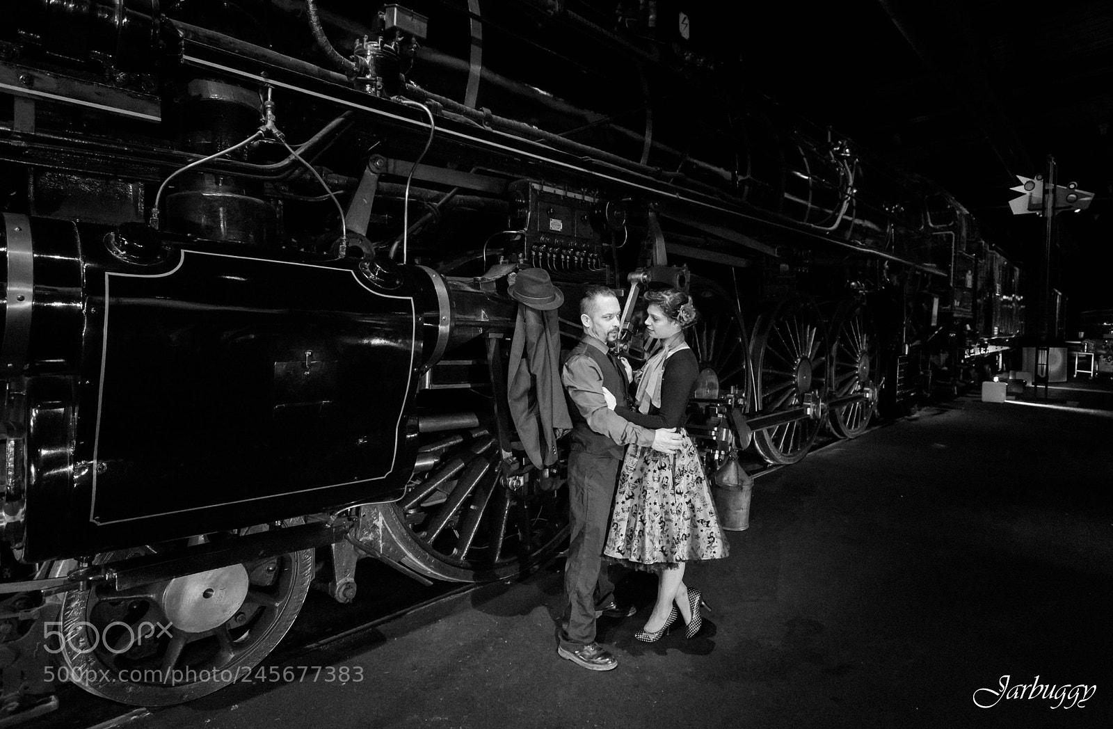 Nikon D7100 sample photo. The train station photography