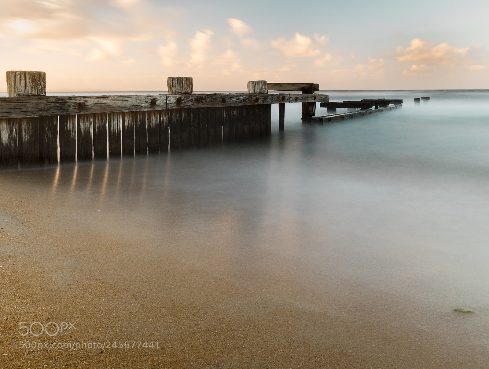 Olympus OM-D E-M1 sample photo. Mentone groyne photography