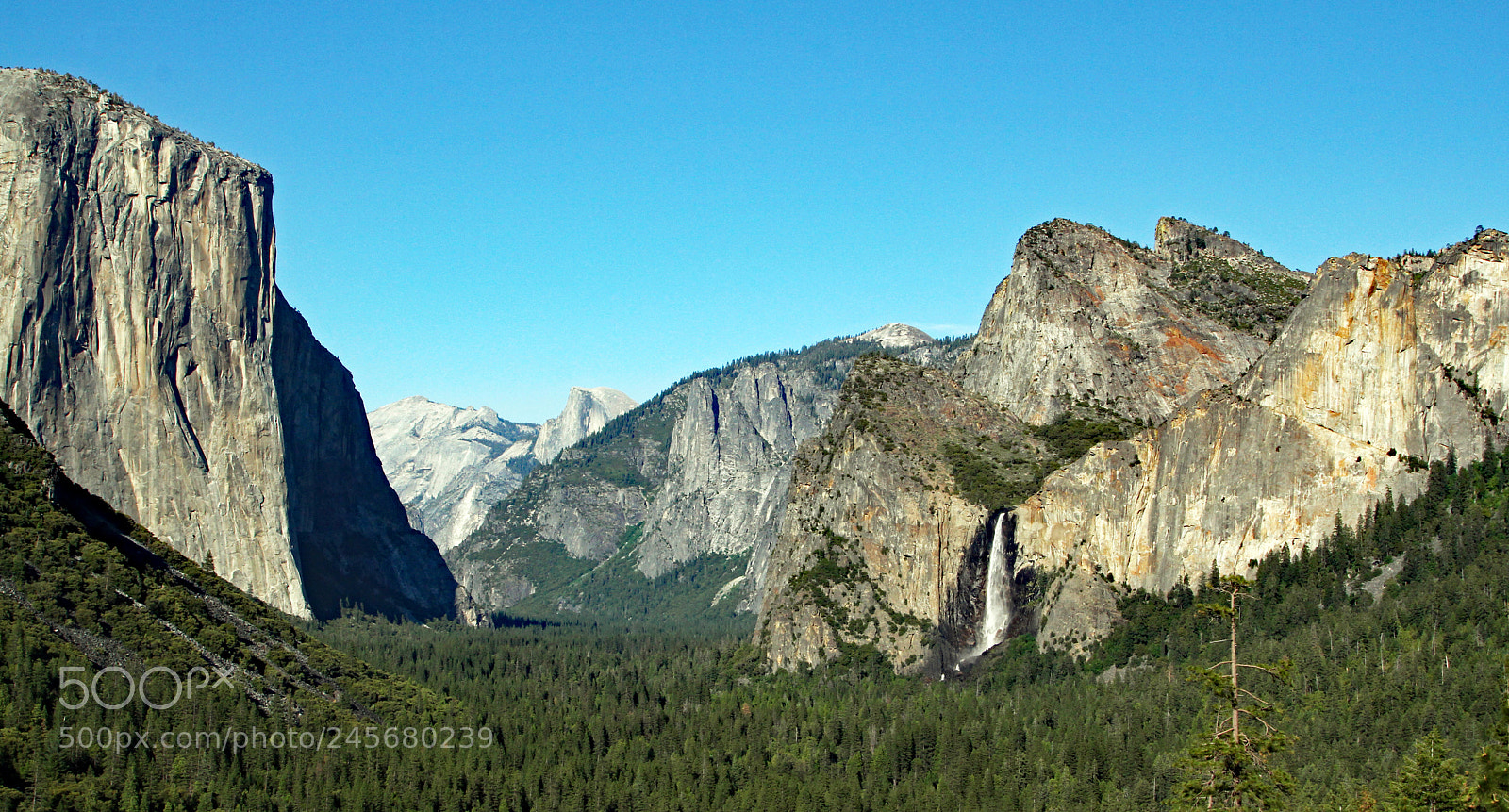 Canon EOS 550D (EOS Rebel T2i / EOS Kiss X4) sample photo. Late afternoon in yosemite photography