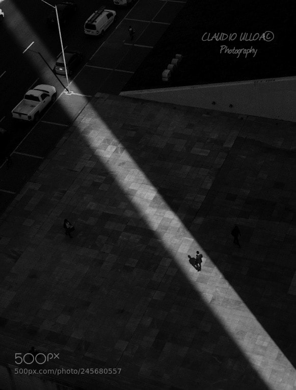Fujifilm X100F sample photo. Finding your way photography