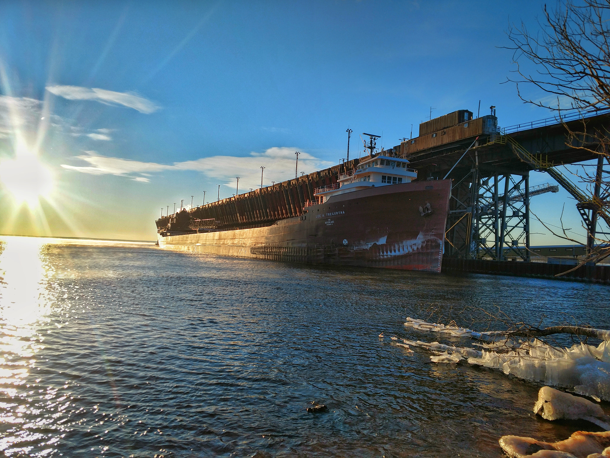 Motorola XT1650 sample photo. Moving iron ore to detroit photography