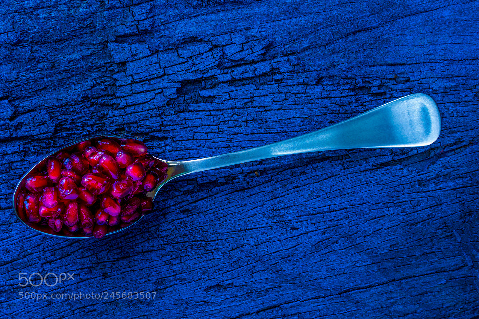Sony a7R III sample photo. Pomegranate seeds photography