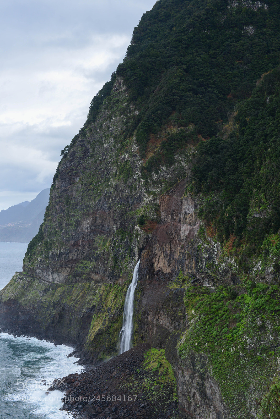 Nikon D800 sample photo. Waterfall photography