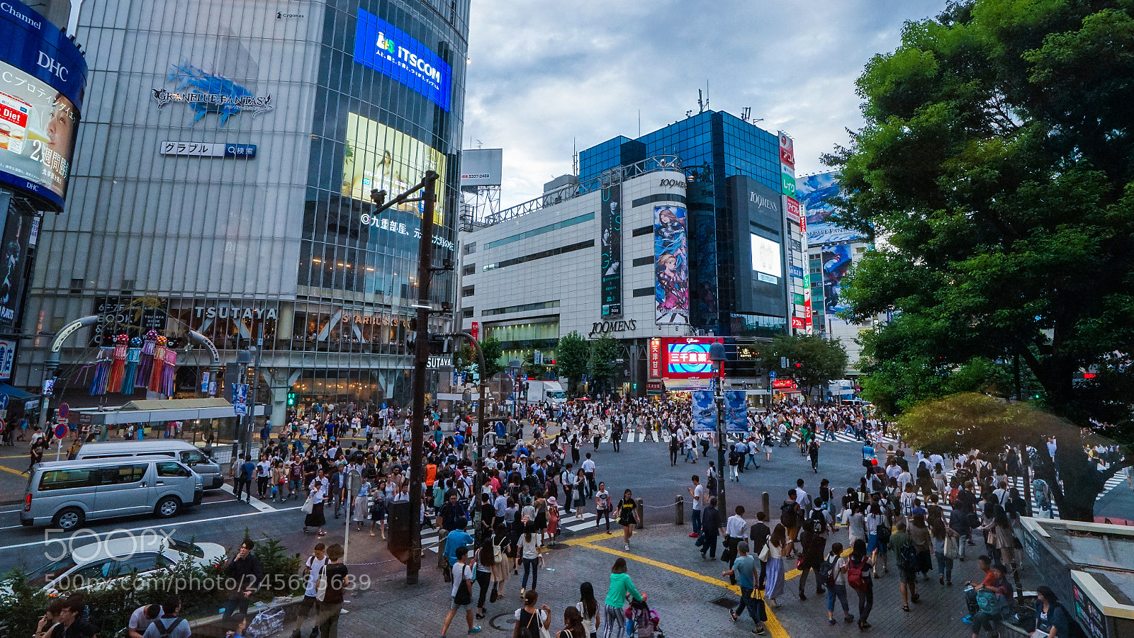 Sony a7 II sample photo. Tokyo street 东京街道 photography