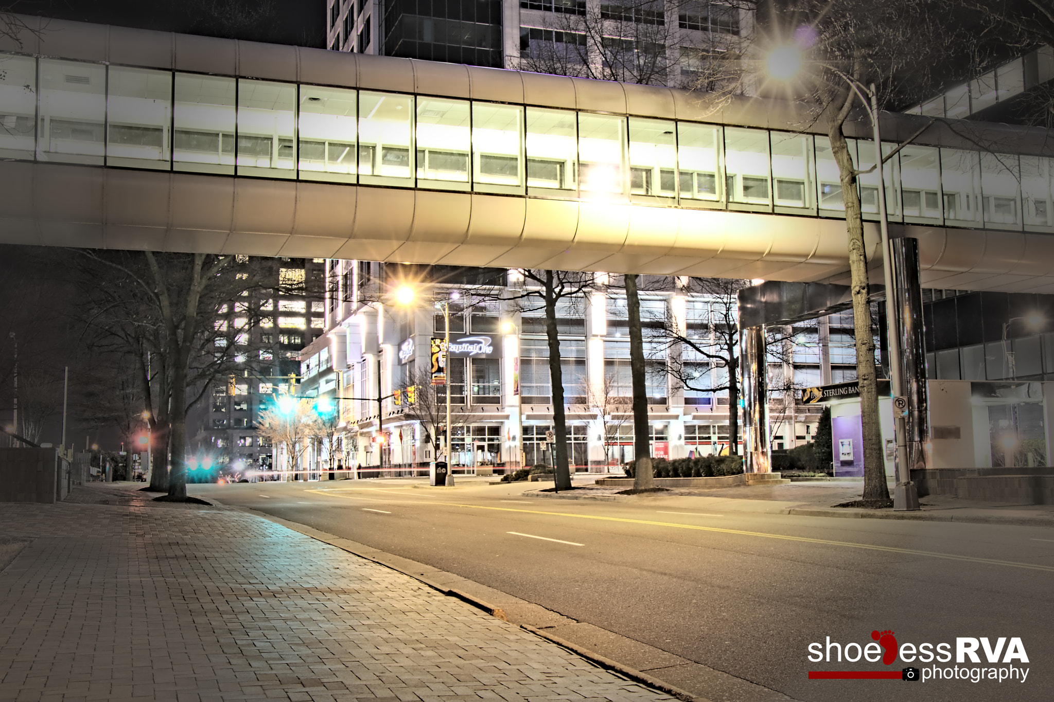 Canon EOS 77D (EOS 9000D / EOS 770D) sample photo. Dowtown rva at night photography