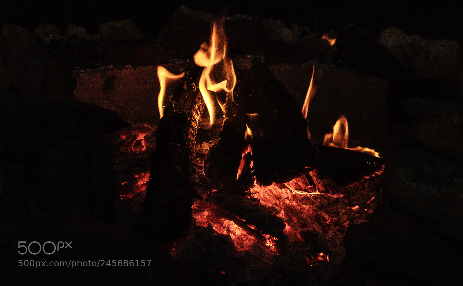Canon EOS 750D (EOS Rebel T6i / EOS Kiss X8i) sample photo. Woodfire photography