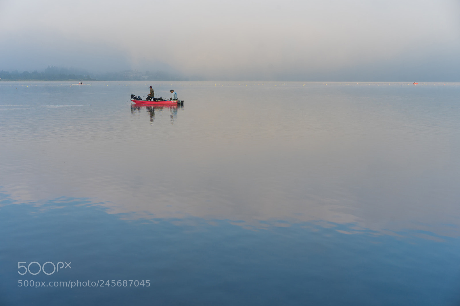 Sony a7 II sample photo. Lake & boat 湖水与舟 photography