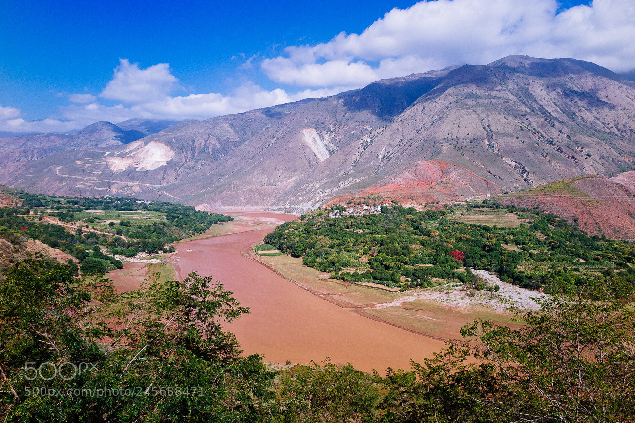 Canon PowerShot G1 X Mark II sample photo. Red river valley photography