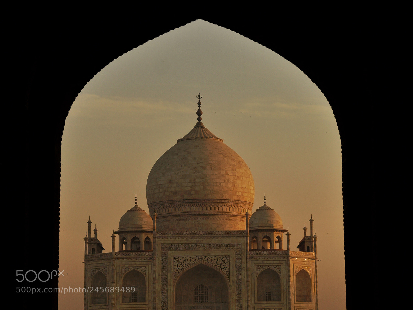 Olympus E-510 (EVOLT E-510) sample photo. Taj mahal photography