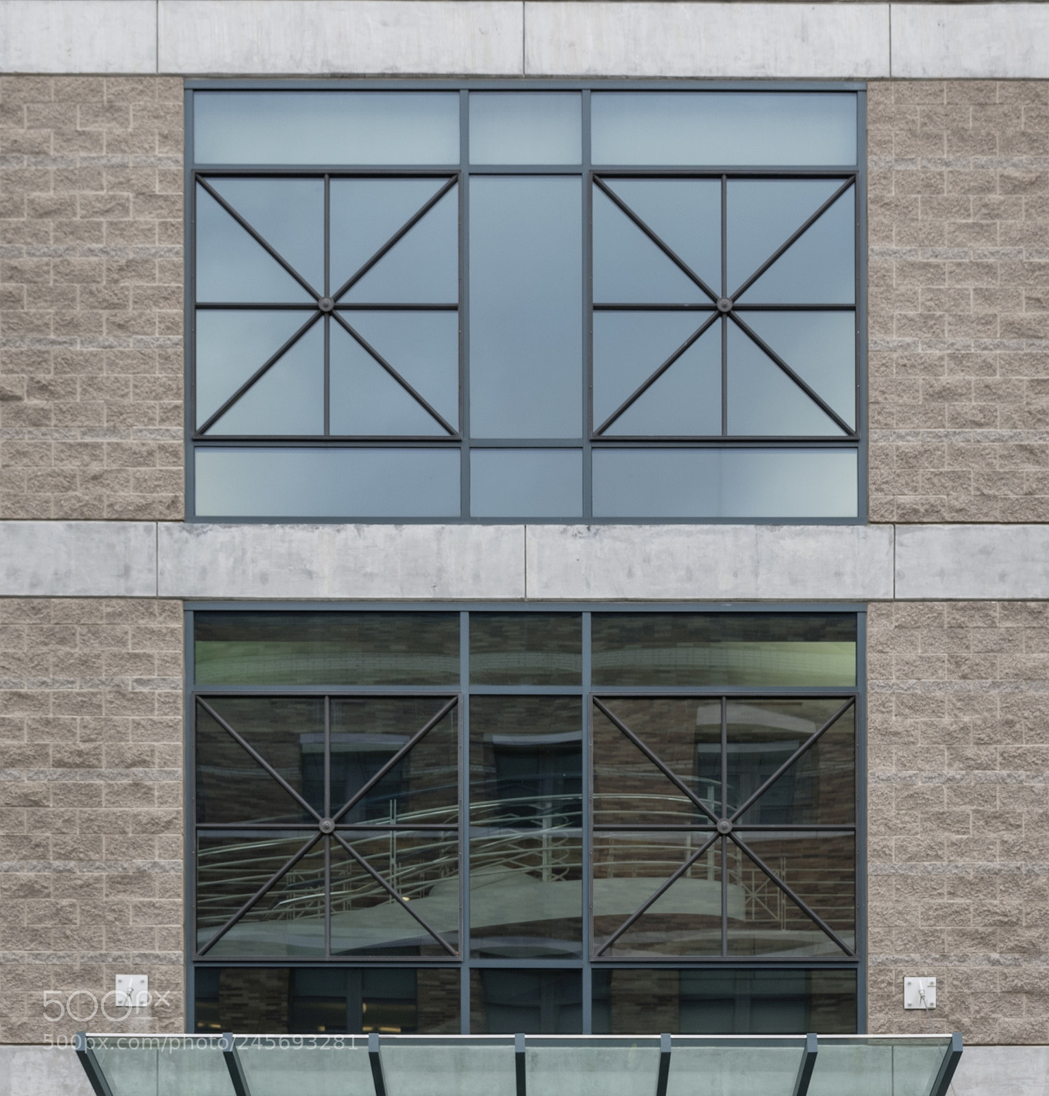 Nikon D5600 sample photo. Windows iii photography