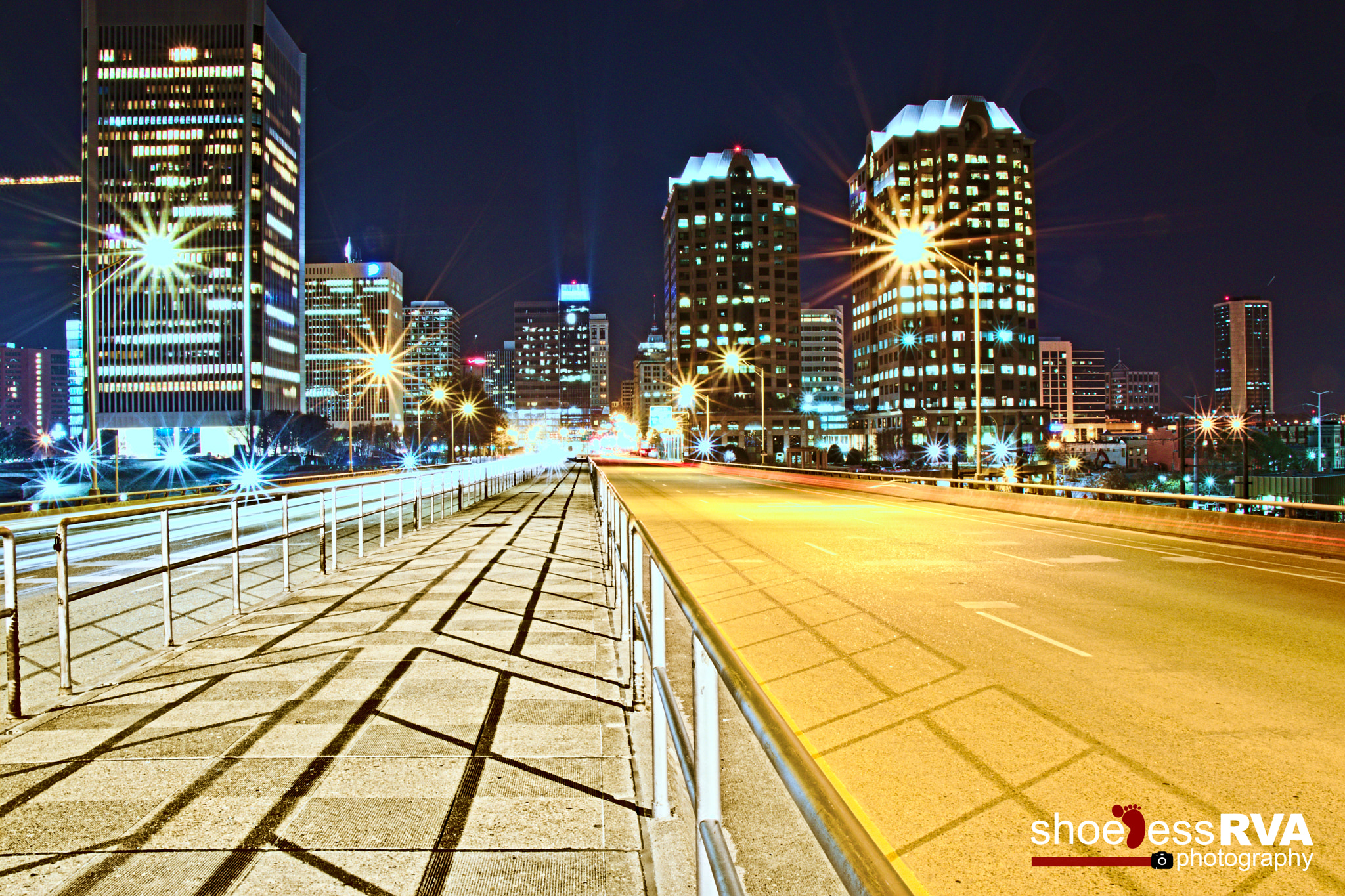 Canon EOS 77D (EOS 9000D / EOS 770D) sample photo. Dowtown rva at night photography