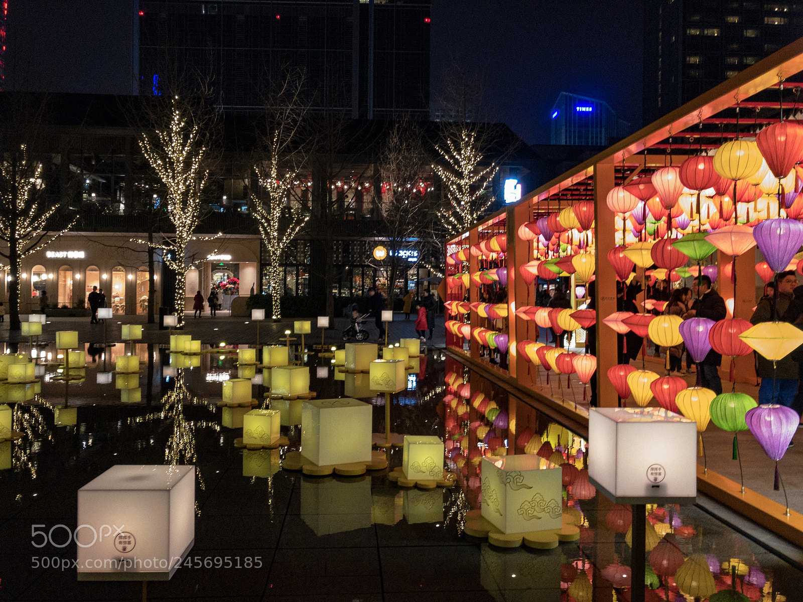 Apple iPhone X sample photo. Festival photography