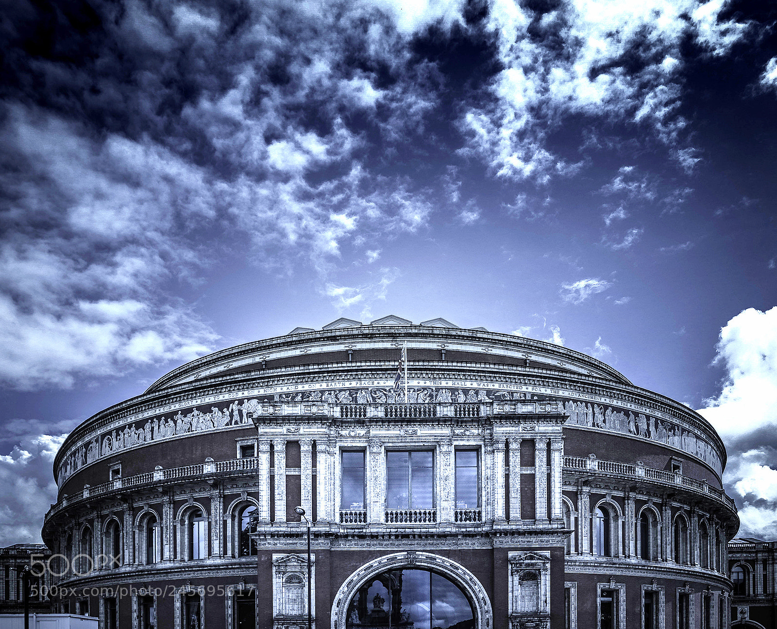 Canon EOS 7D Mark II sample photo. Royal albert hall photography