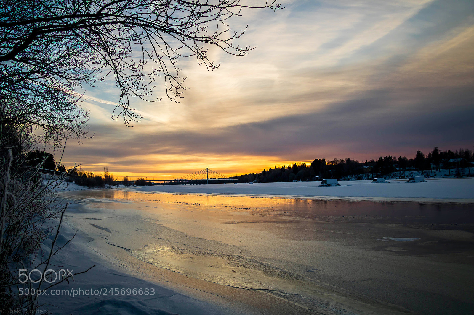 Canon EOS 750D (EOS Rebel T6i / EOS Kiss X8i) sample photo. Winter skyline photography