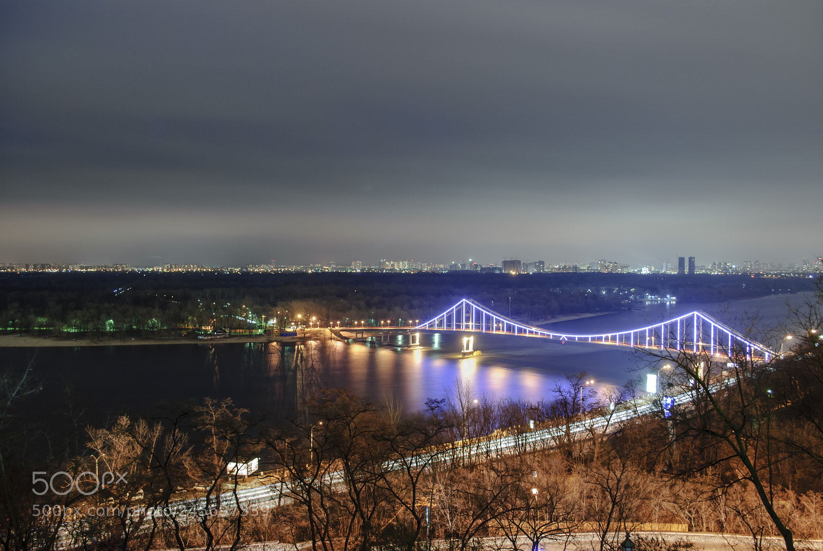 Nikon D3000 sample photo. Kiev. dnepr river photography