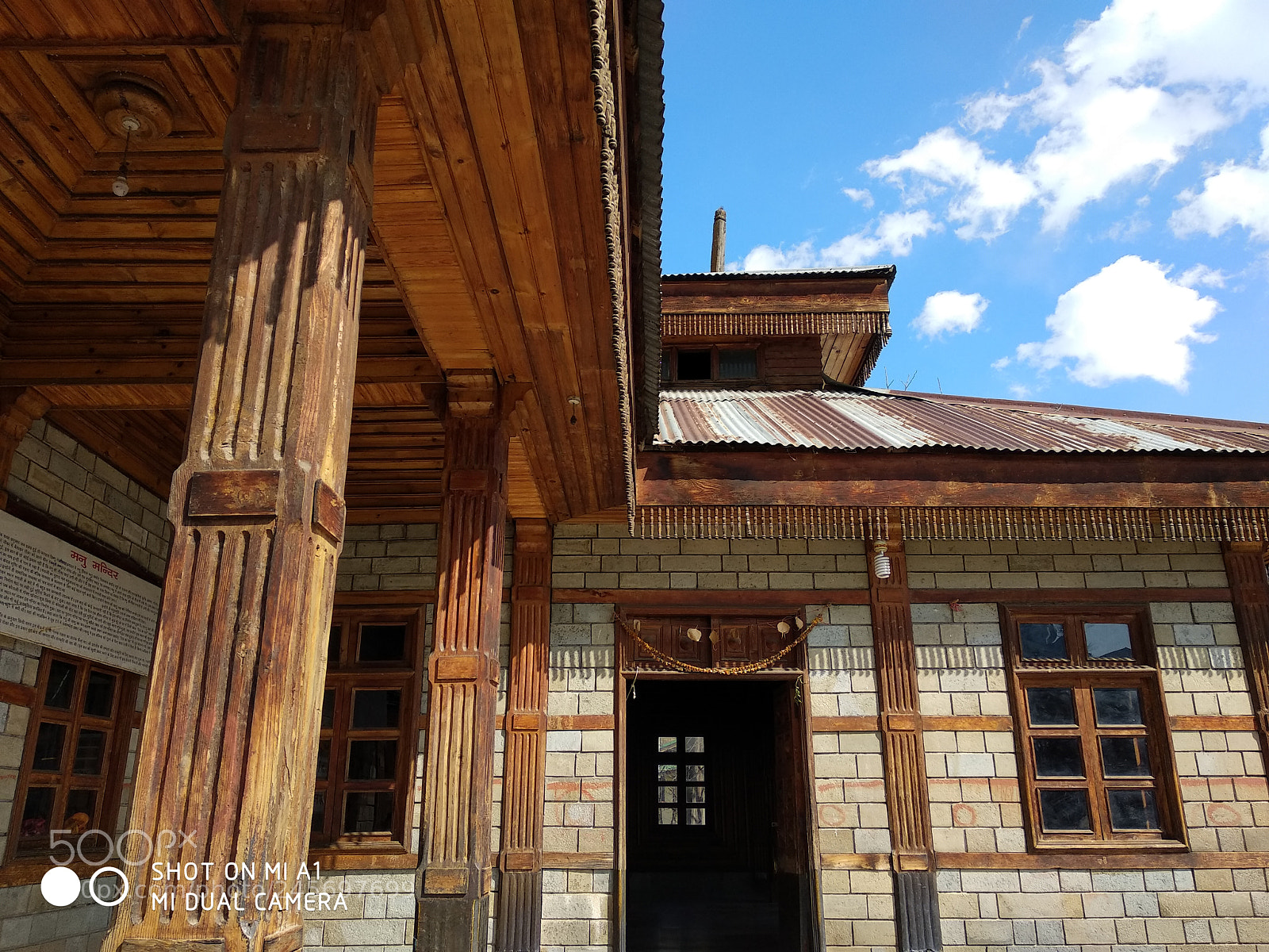 Xiaomi Mi A1 sample photo. Temples of mountain photography