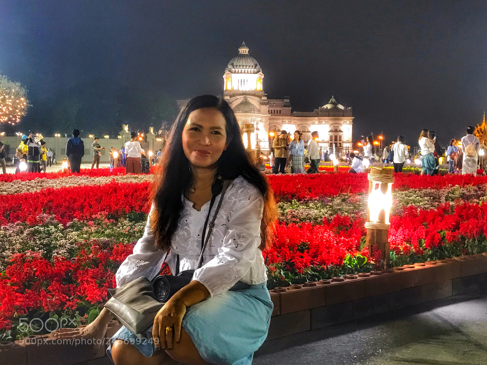 Apple iPhone 7 Plus sample photo. สวยมากๆในงานอุ่นไอรัก #อุ่นไอรักคลายความหนาว #bangkok #thailand photography