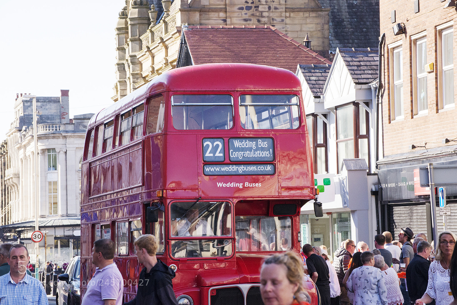 Nikon D600 sample photo. Happy bus! (1) photography