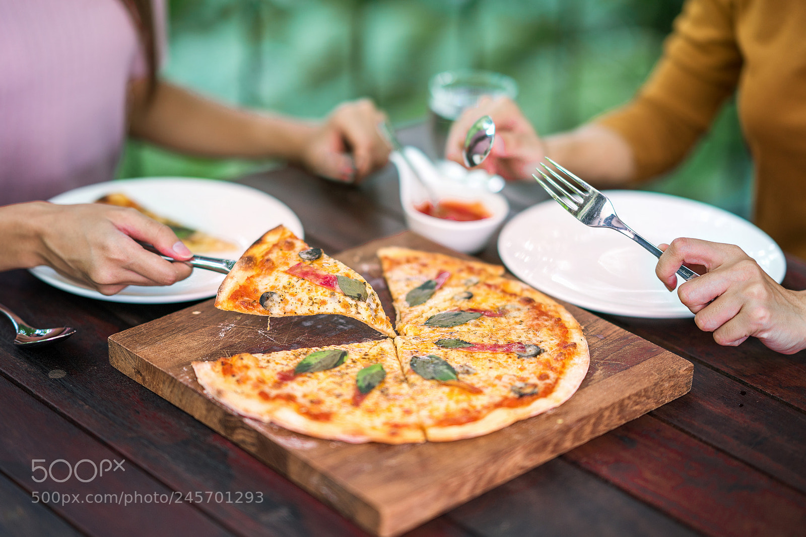 Sony a7R II sample photo. Pizza photography