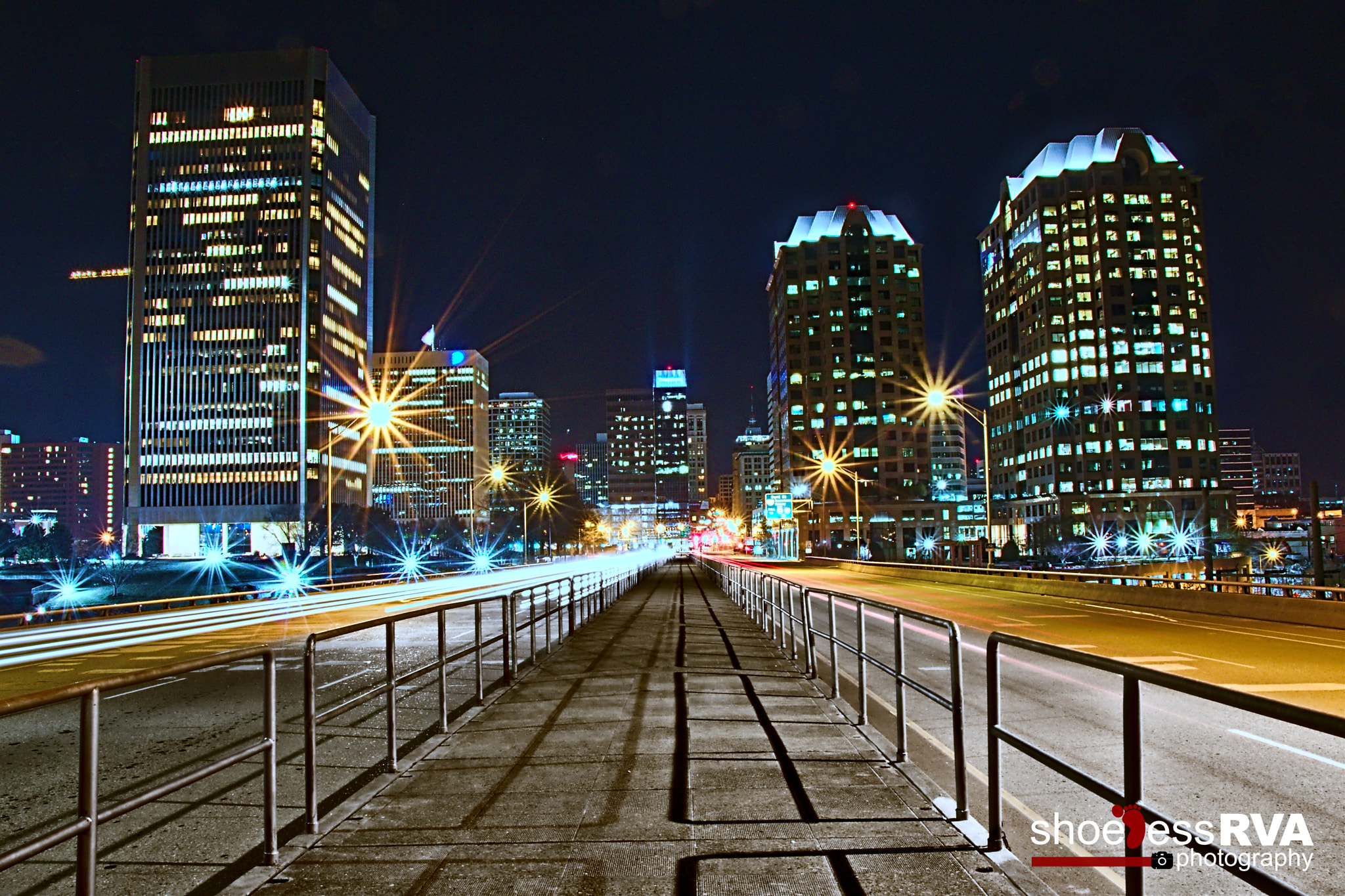 Canon EOS 77D (EOS 9000D / EOS 770D) sample photo. Dowtown rva at night photography