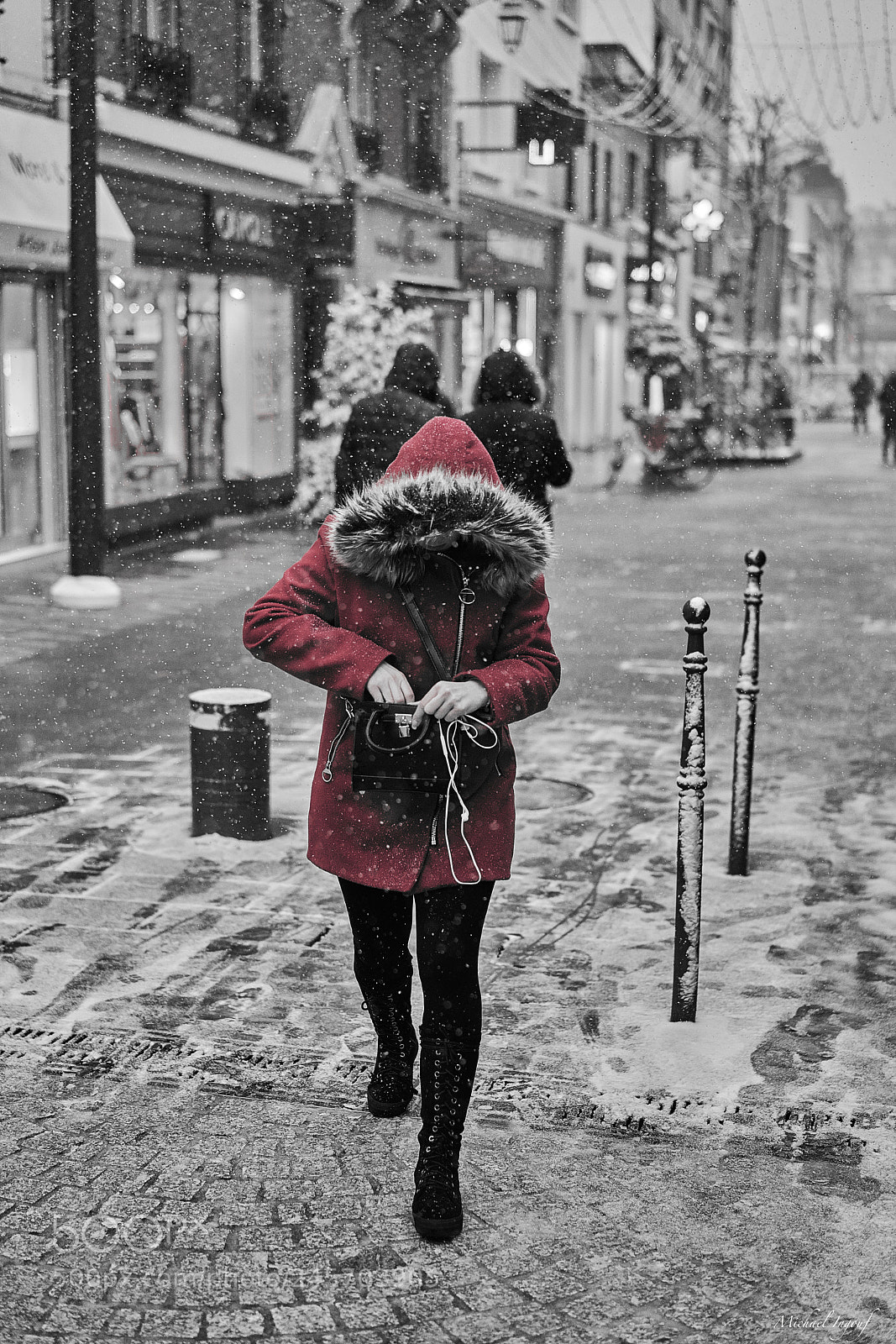 Sony a7R II sample photo. Snowing  in paris photography