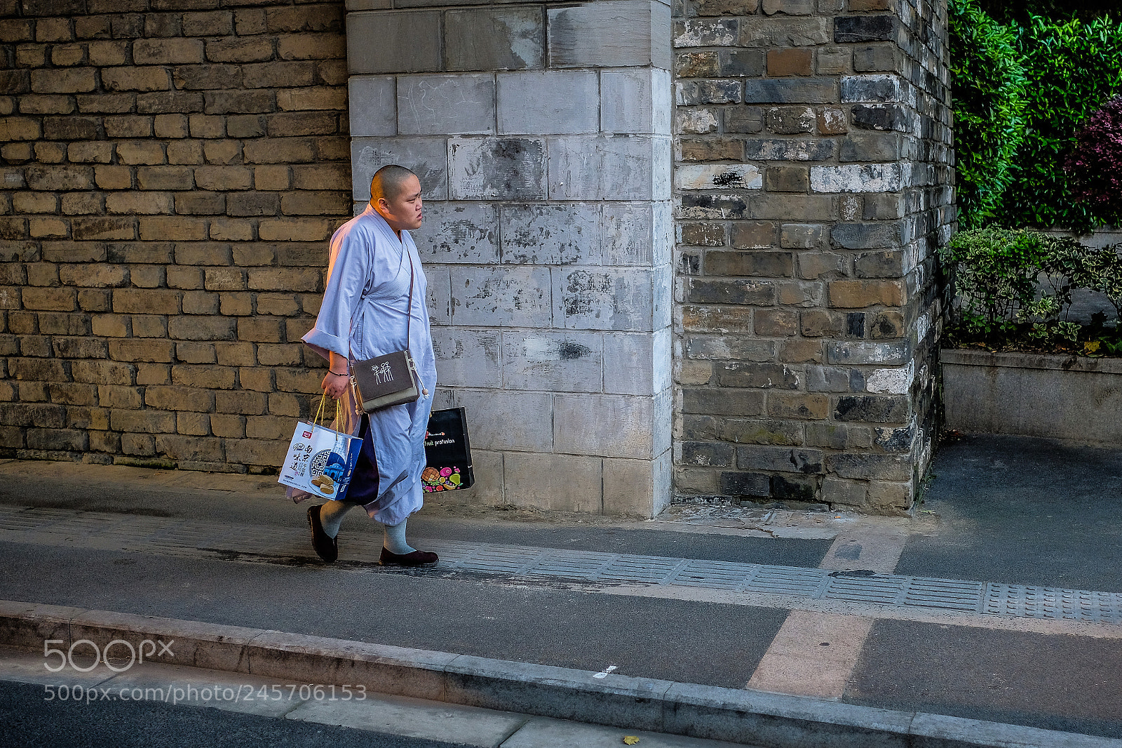 Fujifilm X-Pro2 sample photo. A monk has to photography