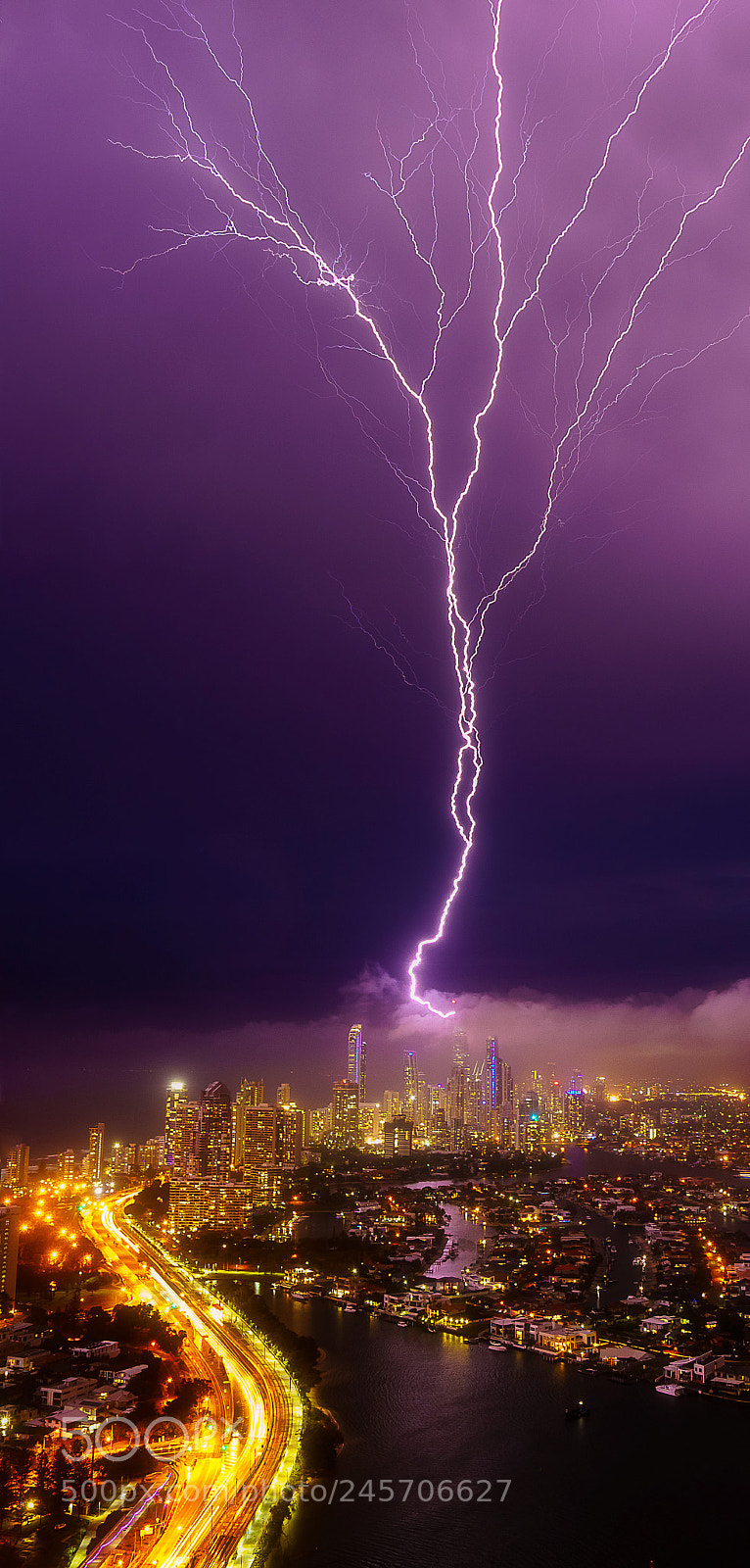 Sony a7R III sample photo. Lightning photography