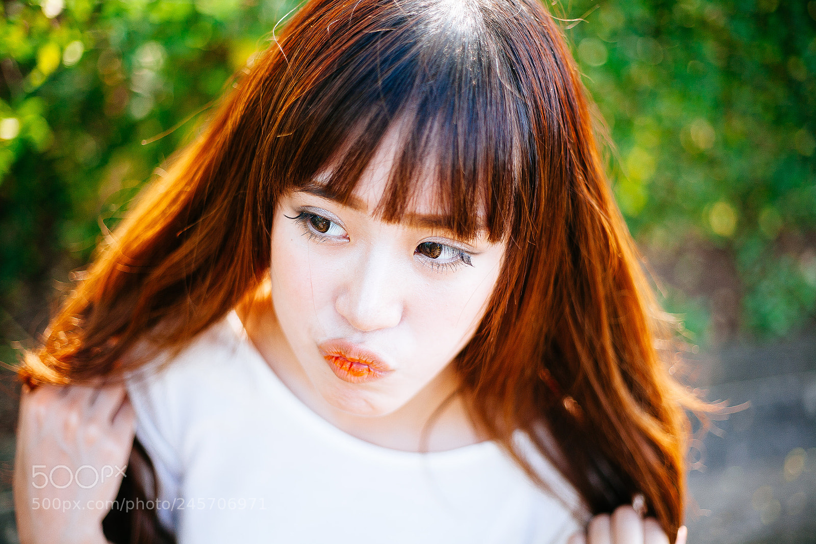 Canon EOS 5D sample photo. Beauty asian girl with photography